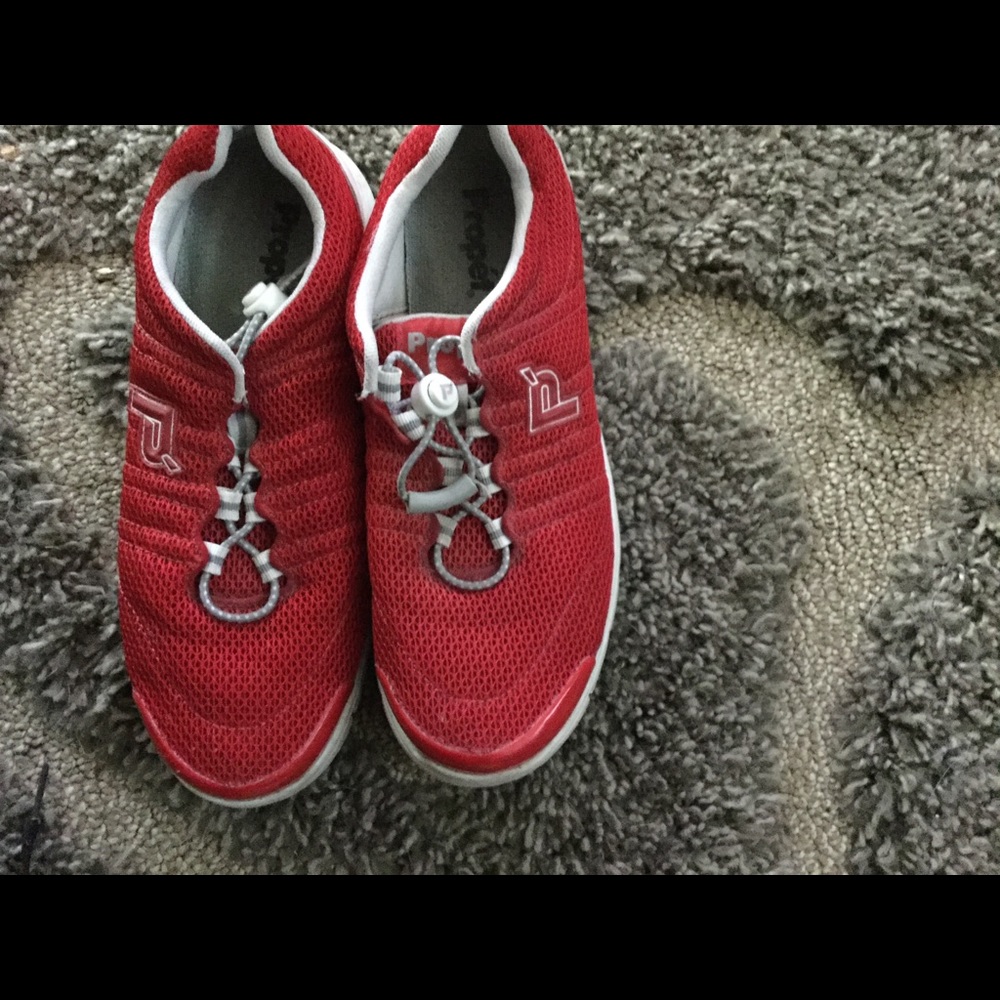 Propet Shoes